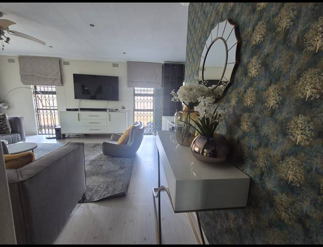 4 BEDROOM HOUSE FOR SALE IN ARCON PARK